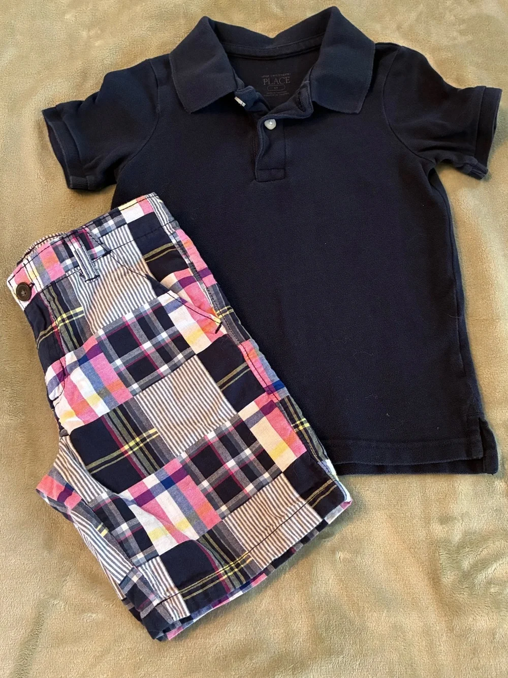 Boys Shorts/Shirt Size 5T. Shorts Gymboree Brand and Shirt is Children’s Place.